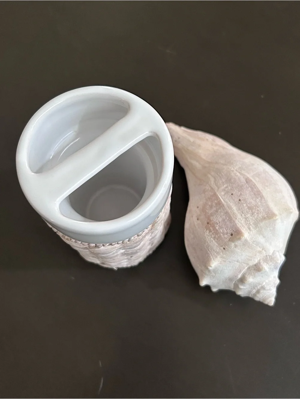 Woven Ceramic Toothbrush Holder & Shell 🐚- Bathroom Accessories